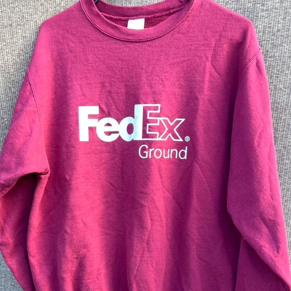 FedEx Ground crewneck sweatshirt Burgundy Red White Men’s Sz M - Picture 2 of 7